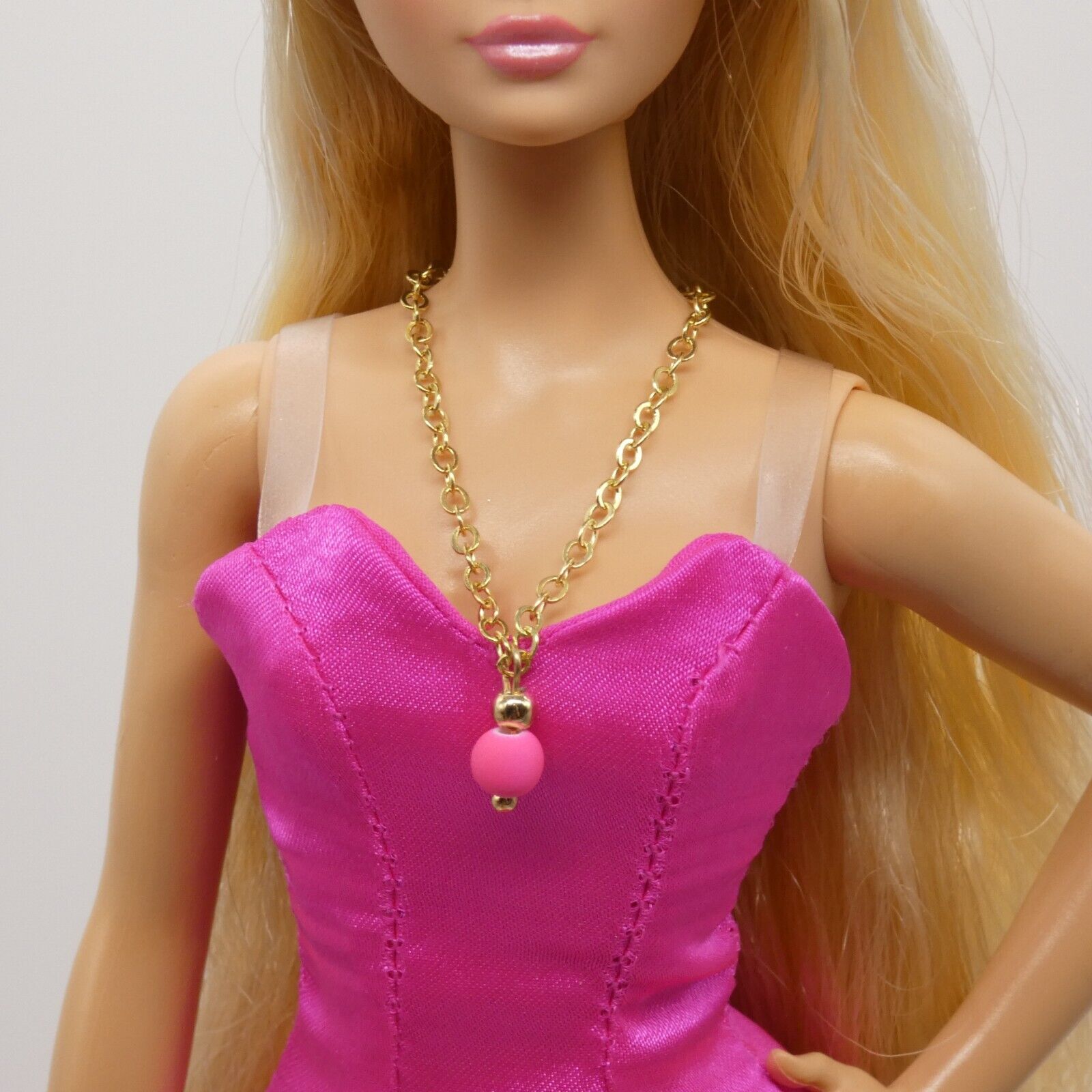 Necklace for Barbie Integrity Toys Doll Hot Pink Sphere Pendant Gold Tone Chain