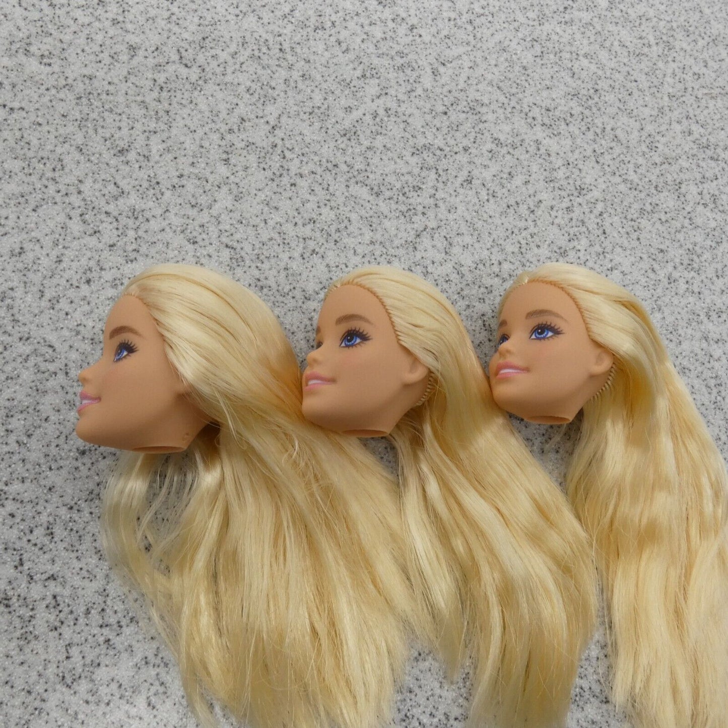 Barbie Made To Move Doll Head Lot 3 Millie Face Blonde Light Volleyball HKT72