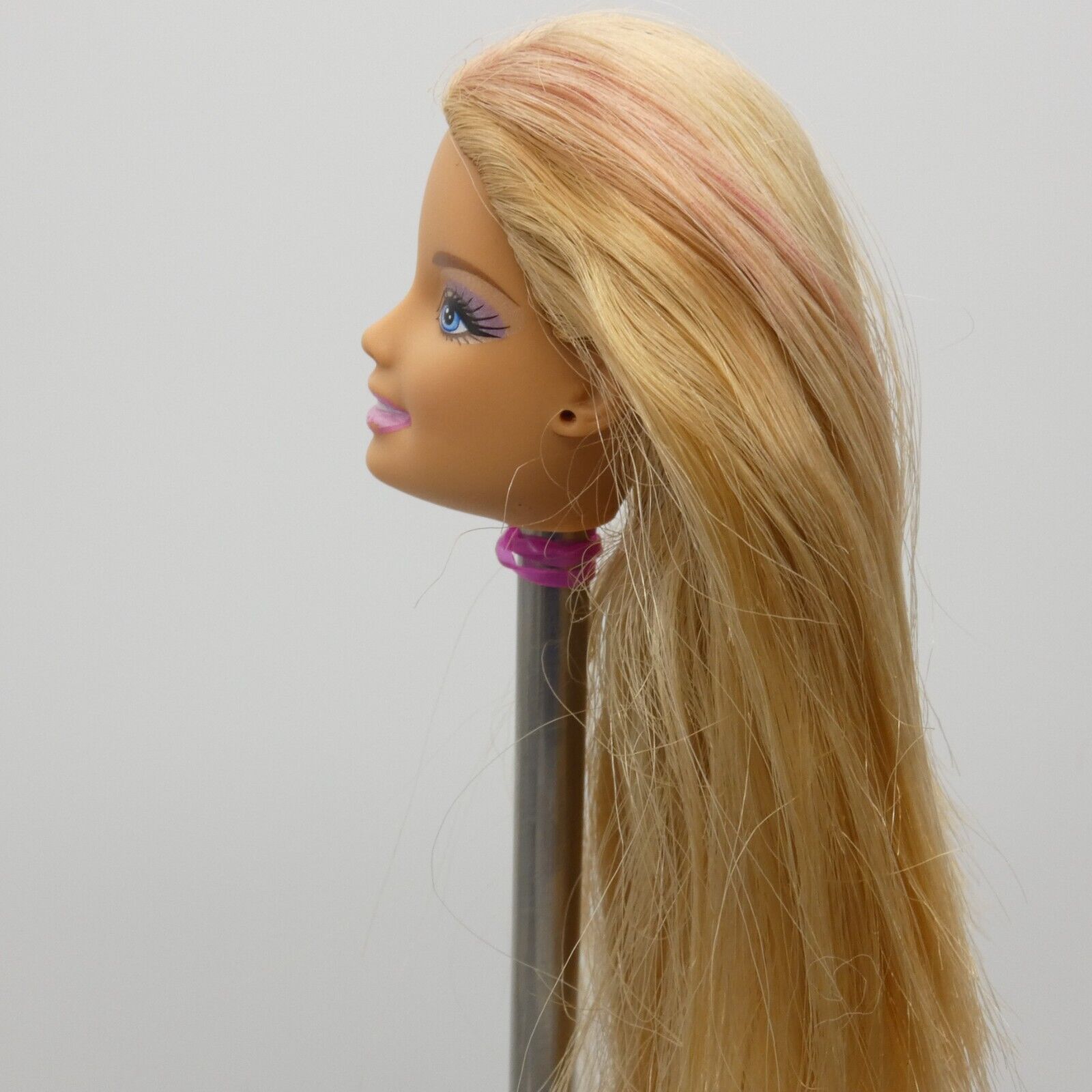 Barbie Generation Girl CEO Face Blonde Pink Highlights