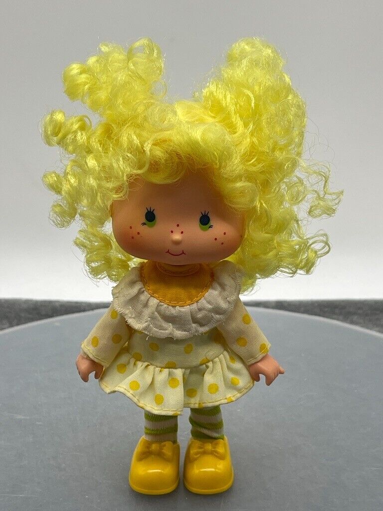 Strawberry Shortcake Lemon Meringue Doll Yellow Hair Outfit Shoes Tights VTG 5"