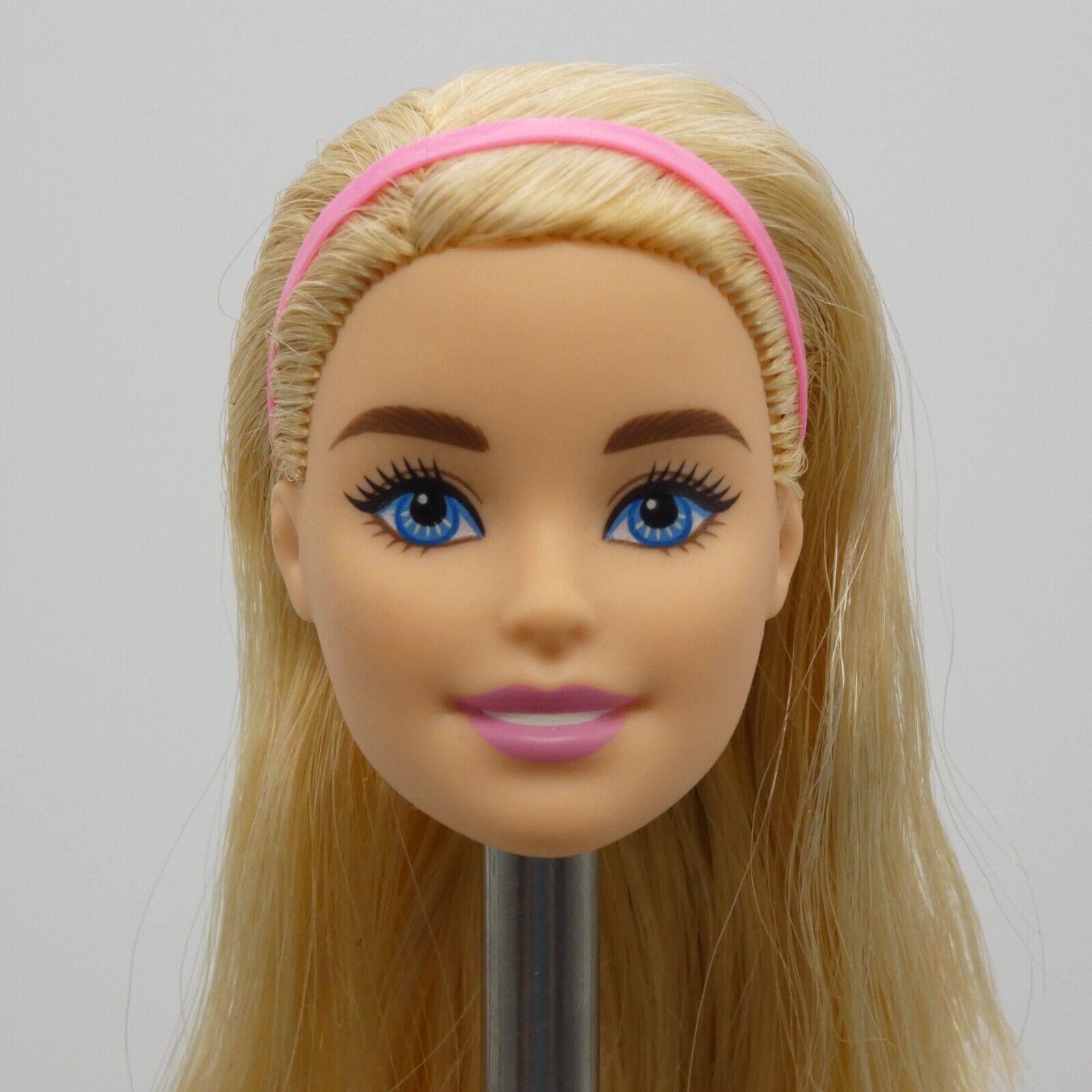 Barbie Newborn Pups Doll Head Only Millie Face Blonde HCK75 Mattel 2017