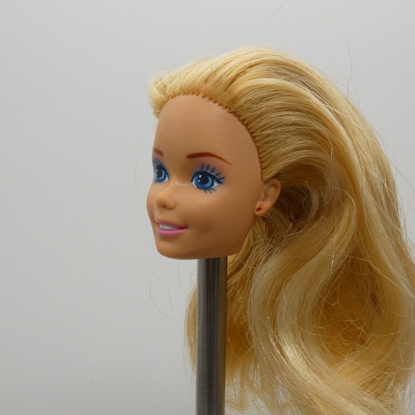 Barbie Doll Head Only 80s SuperStar Medium Light Complexion Blonde Hair Malaysia