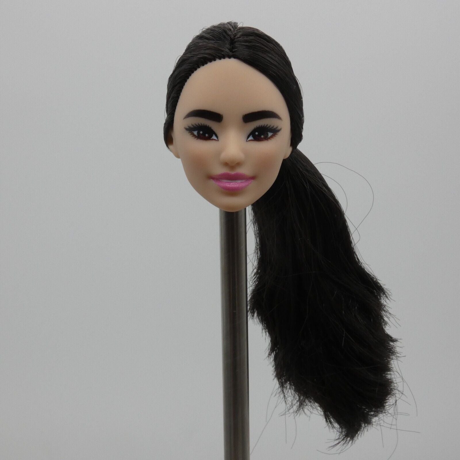 Barbie Made To Move Tennis Player Doll Head Only Black Hair Asian 2023 HKT73 M