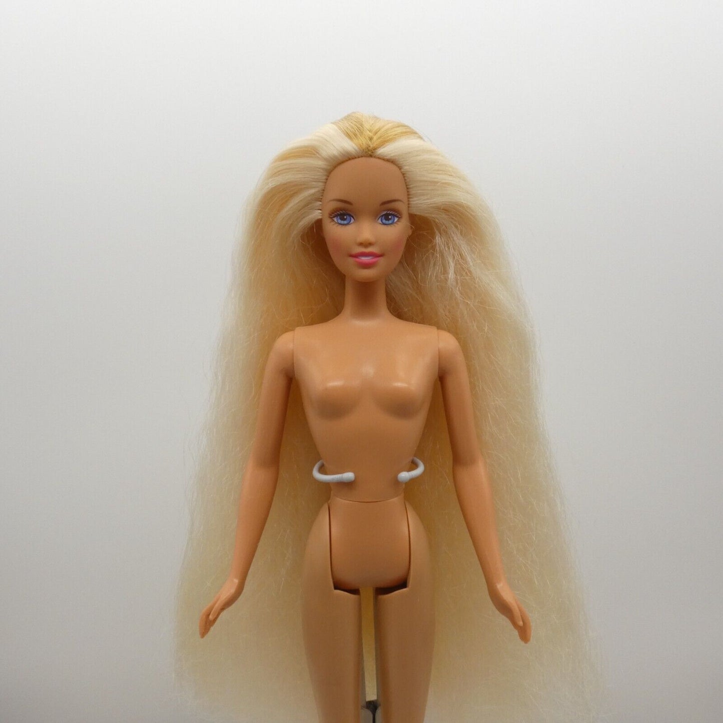 Barbie All Grown Up Teen Skipper Doll Long Blonde Hair Light Skin 1997 17351