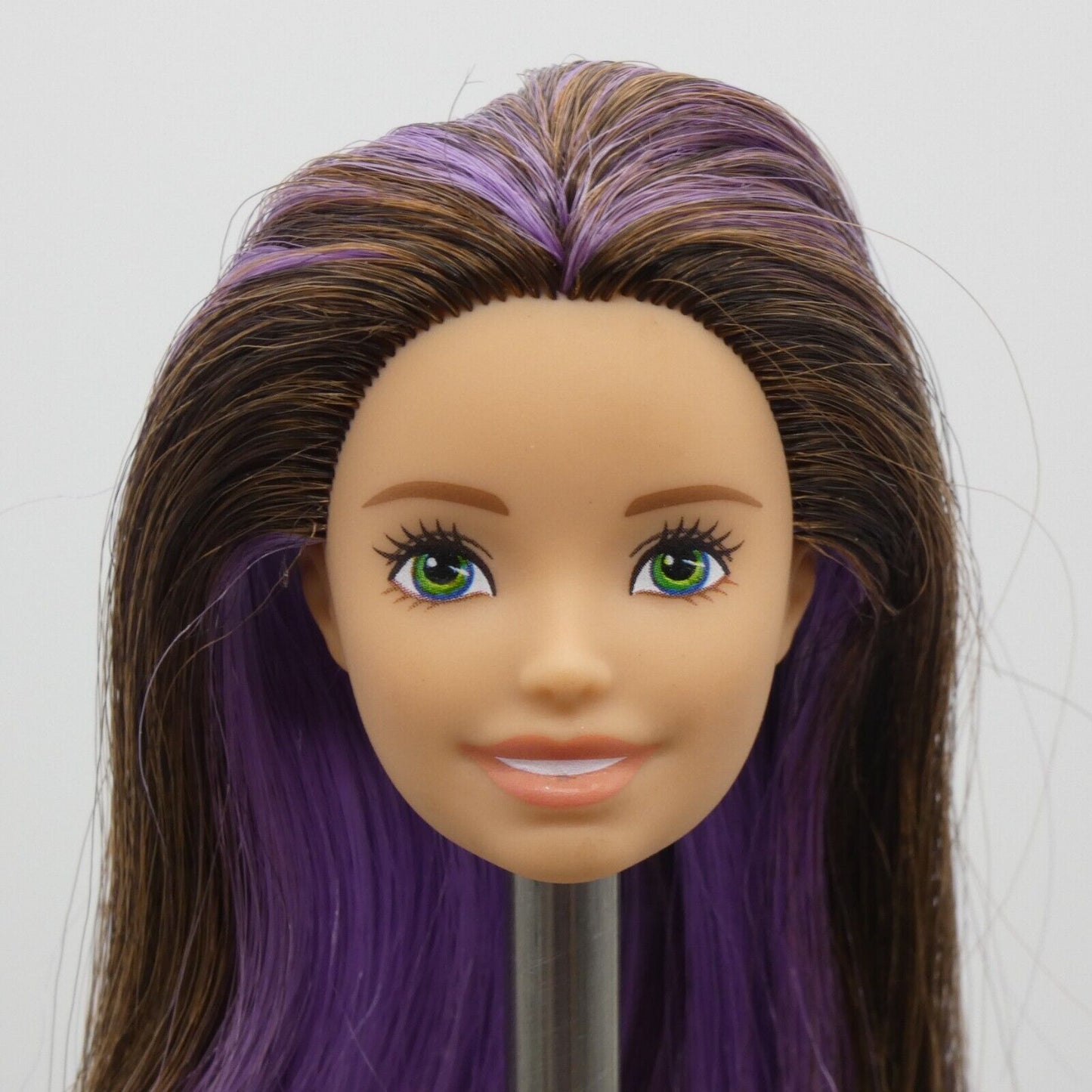 Barbie Skipper Babysitter Doll Head Brown Hair Green Eyes Light Skin GHV89 2020