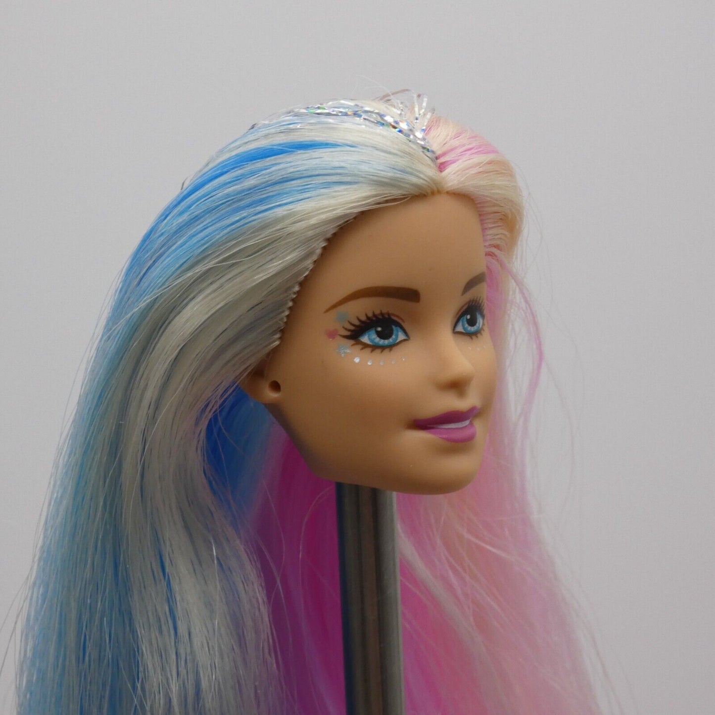 Barbie Fantasy Hair Doll Head Millie Face Pink Blue Blonde Hair 2020 GHN04 M4