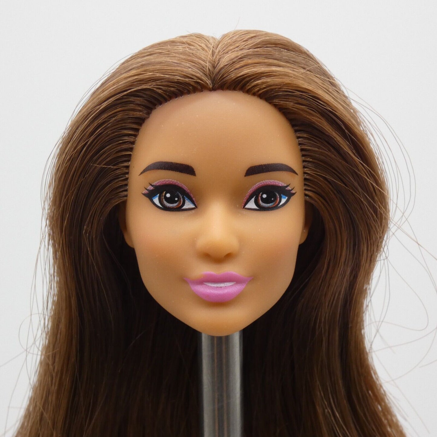 Barbie Dreamtopia June Face Doll Head Brown Hair Medium Light Skin FVR05 Mattel