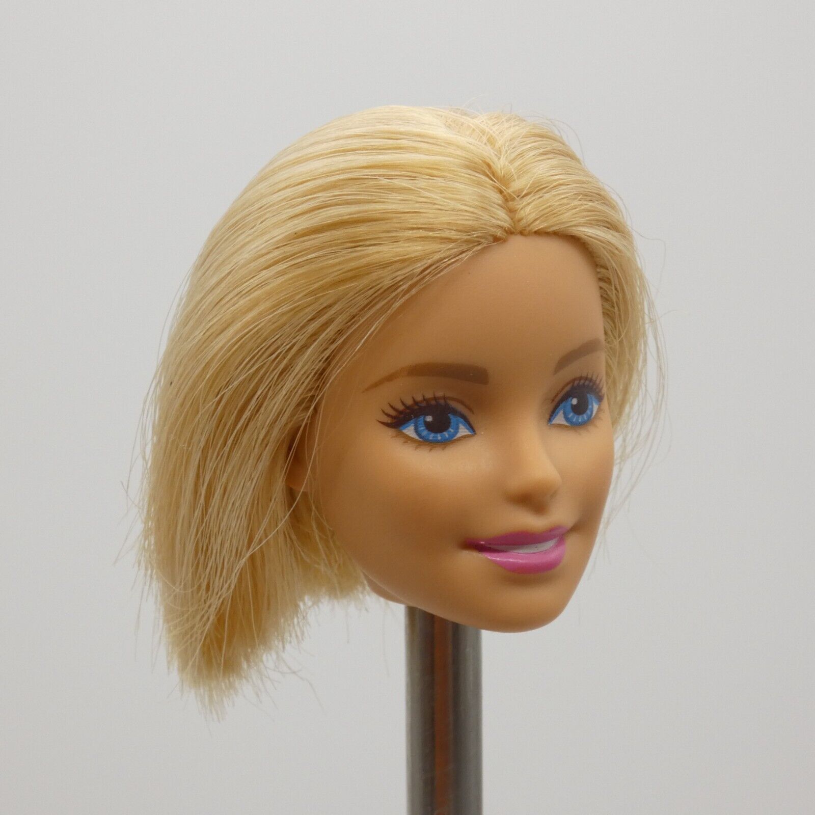 Barbie Walk & Potty Pup Doll Head Millie Blonde Light Skin Mattel DWJ68