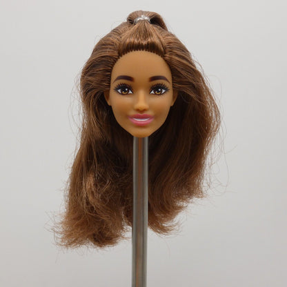 Barbie Fashionistas 217 Doll Head Medium Light Skin 65th SuperStar 2024 HRH15 B