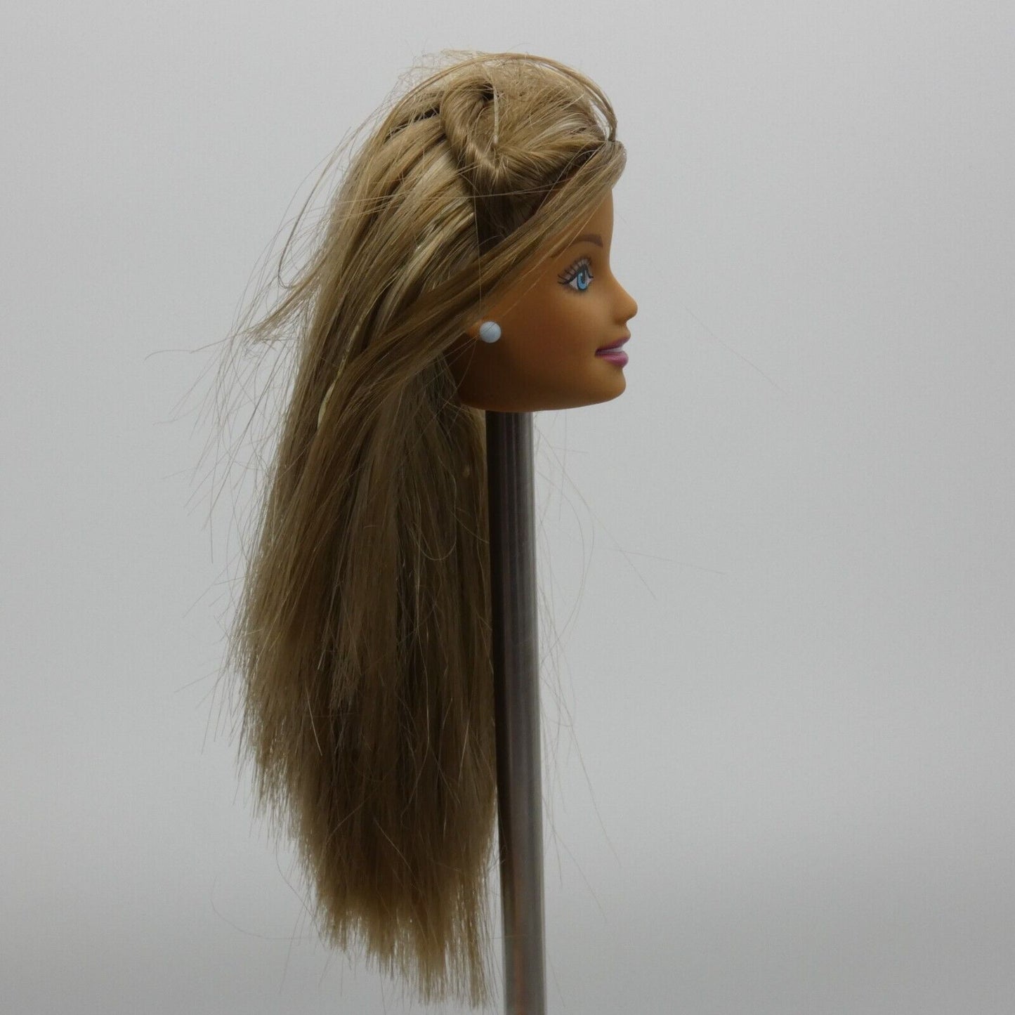 Barbie Cali Girl Doll Head Blonde Highlighted Hair Generation Girl Face Tan Skin