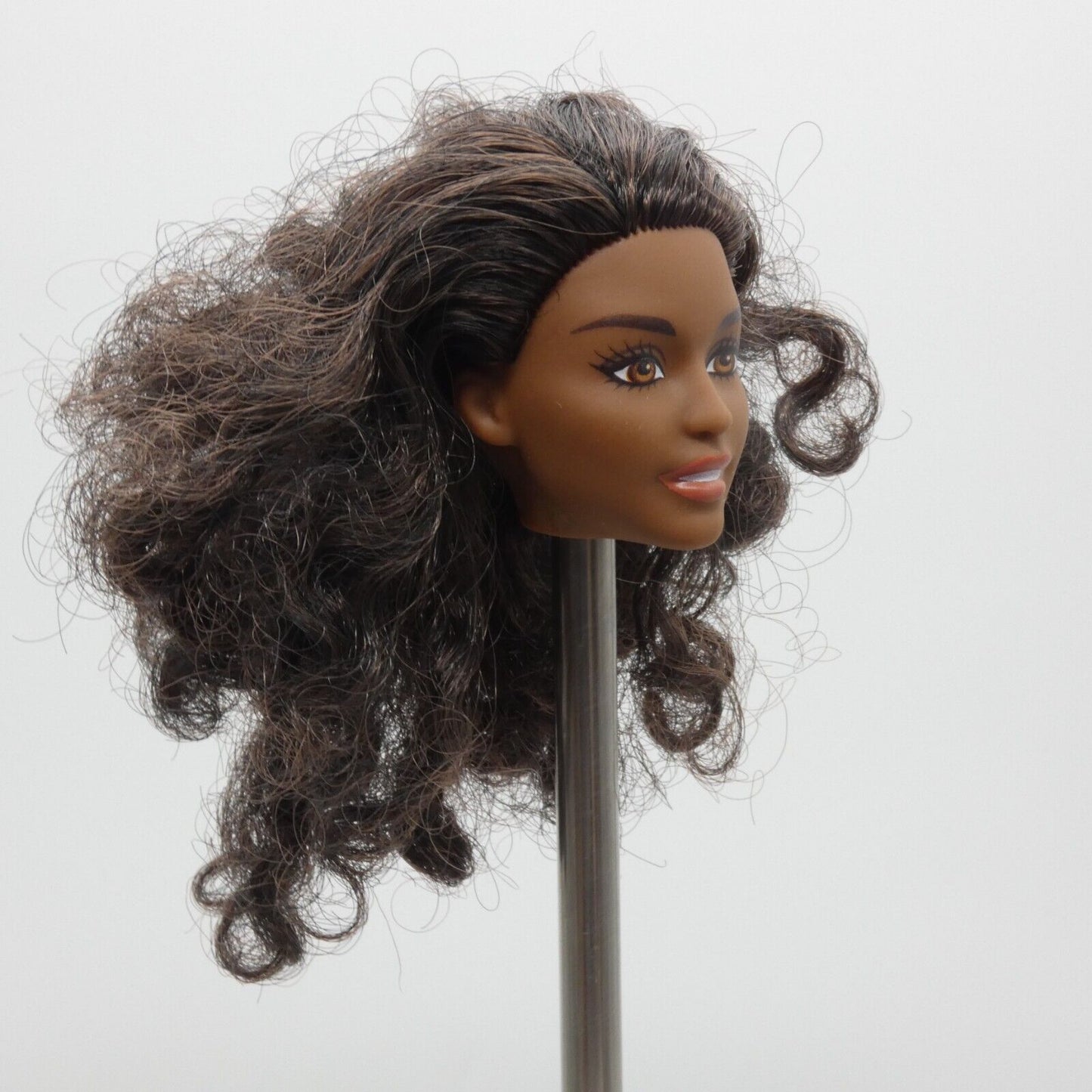 Barbie African American Doll Head Daya Face Curly Brown Hair 2020 Mattel GVJ98