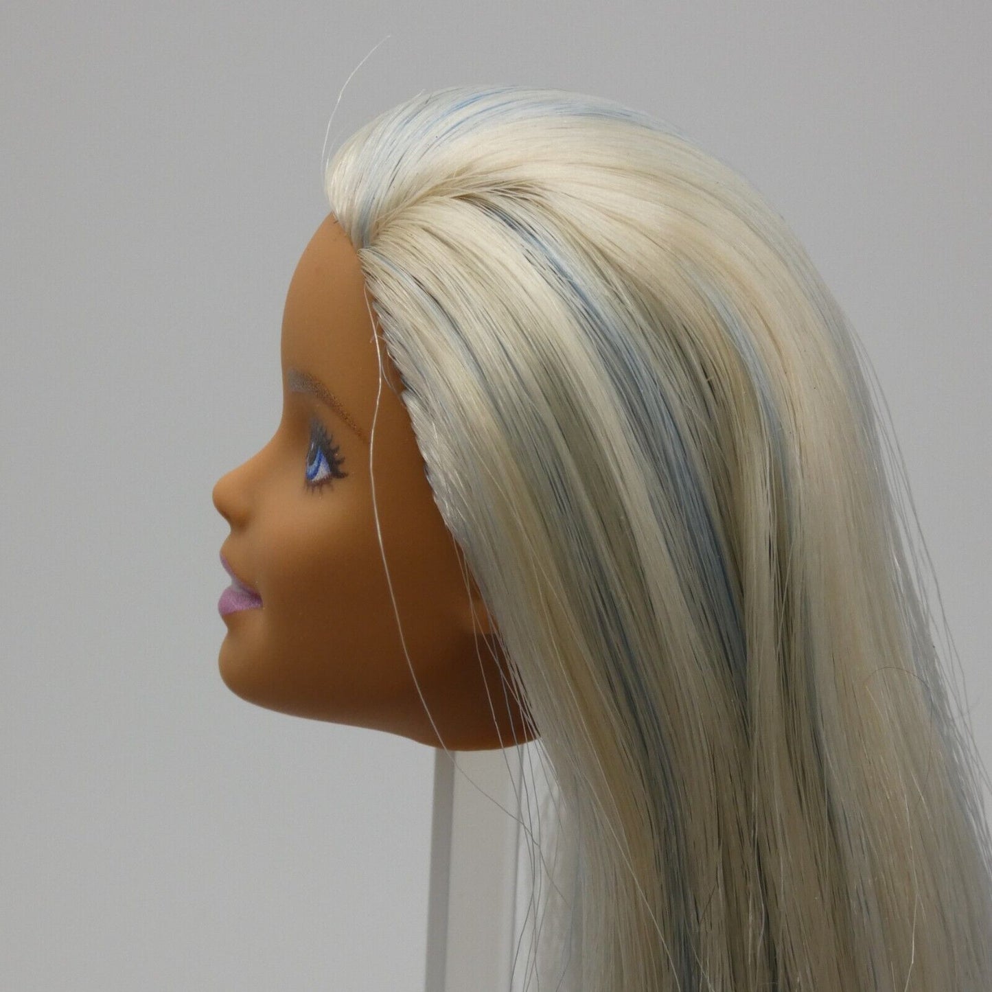 Barbie Fashionistas 120 Doll Head Only Millie Blonde Blue Hair 2019 Mattel FXL53