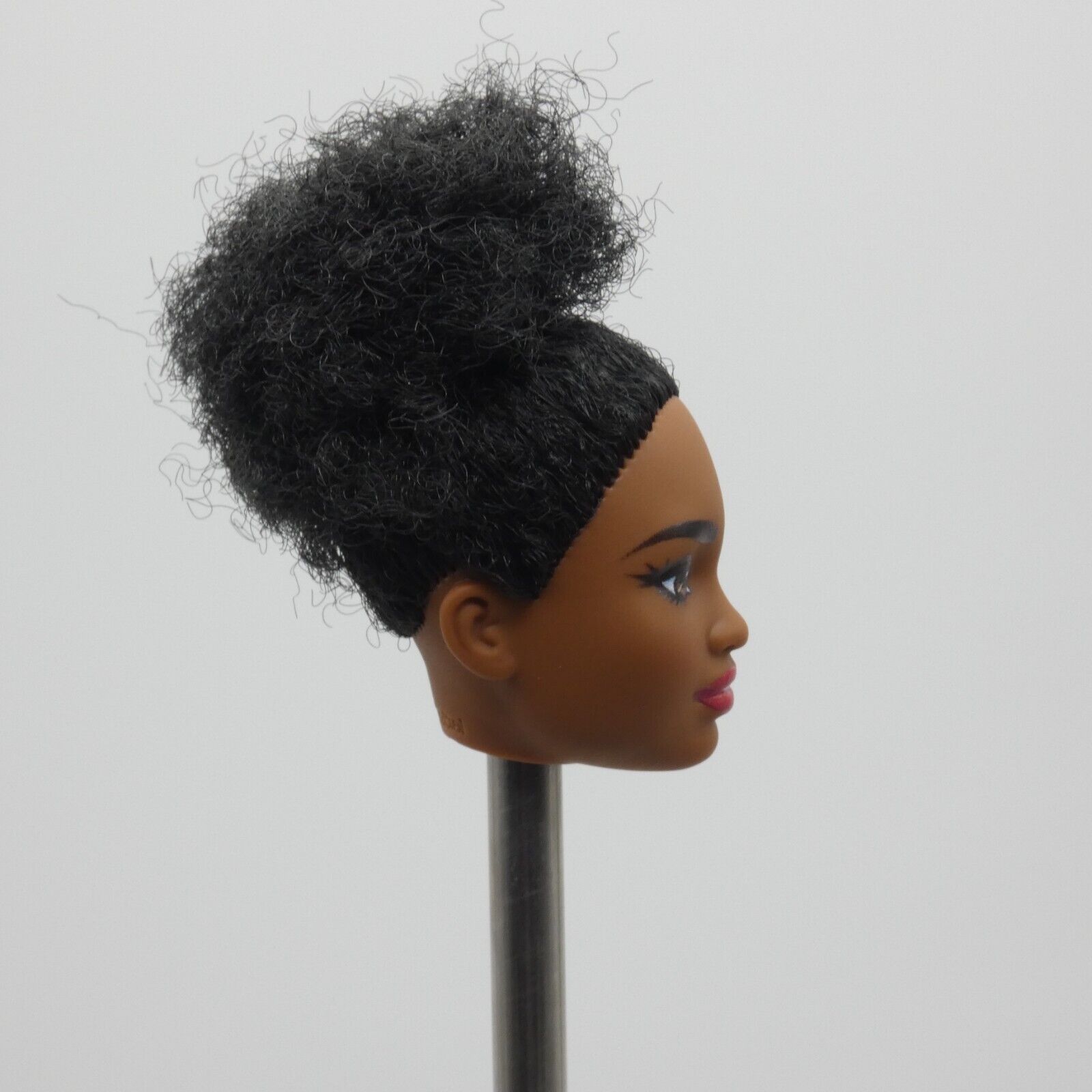 Barbie Doll Pazette Face AA Medium Dark Skin Fashionistas 221 65th 2024  HRH18 B