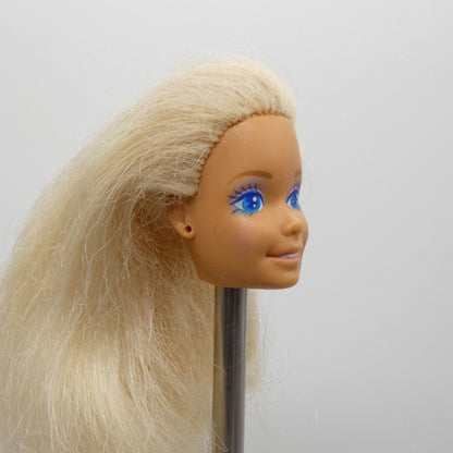 Barbie Dance Magic Doll Head Medium Light Skin Blue Eyes 1989 Mattel 4836