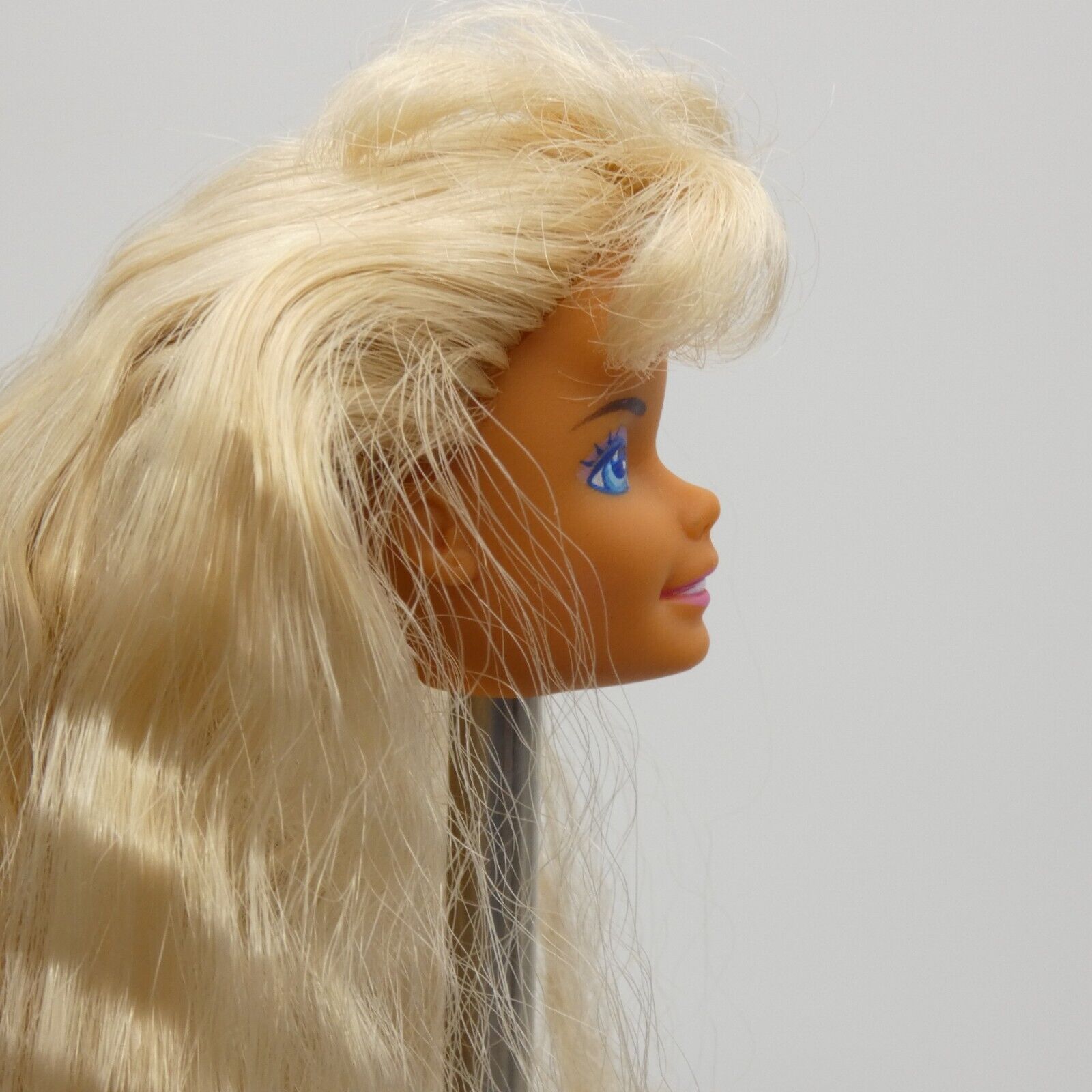 Barbie Beach Blast Doll Head SuperStar Face Bangs Crimped Hair 1988 Mattel 3237