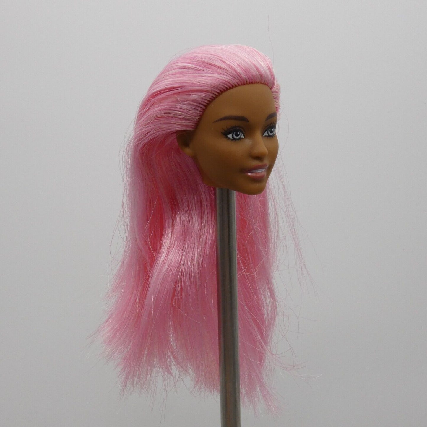 Barbie Dreamtopia Unicorn AA Doll Head Daya Face Pink Hair Medium Skin Blue Eyes