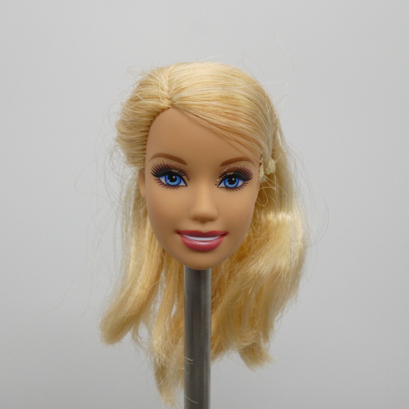 Barbie Careers TV Chef Doll Head Medium Light Skin Open Mouth 2008 Mattel N0301