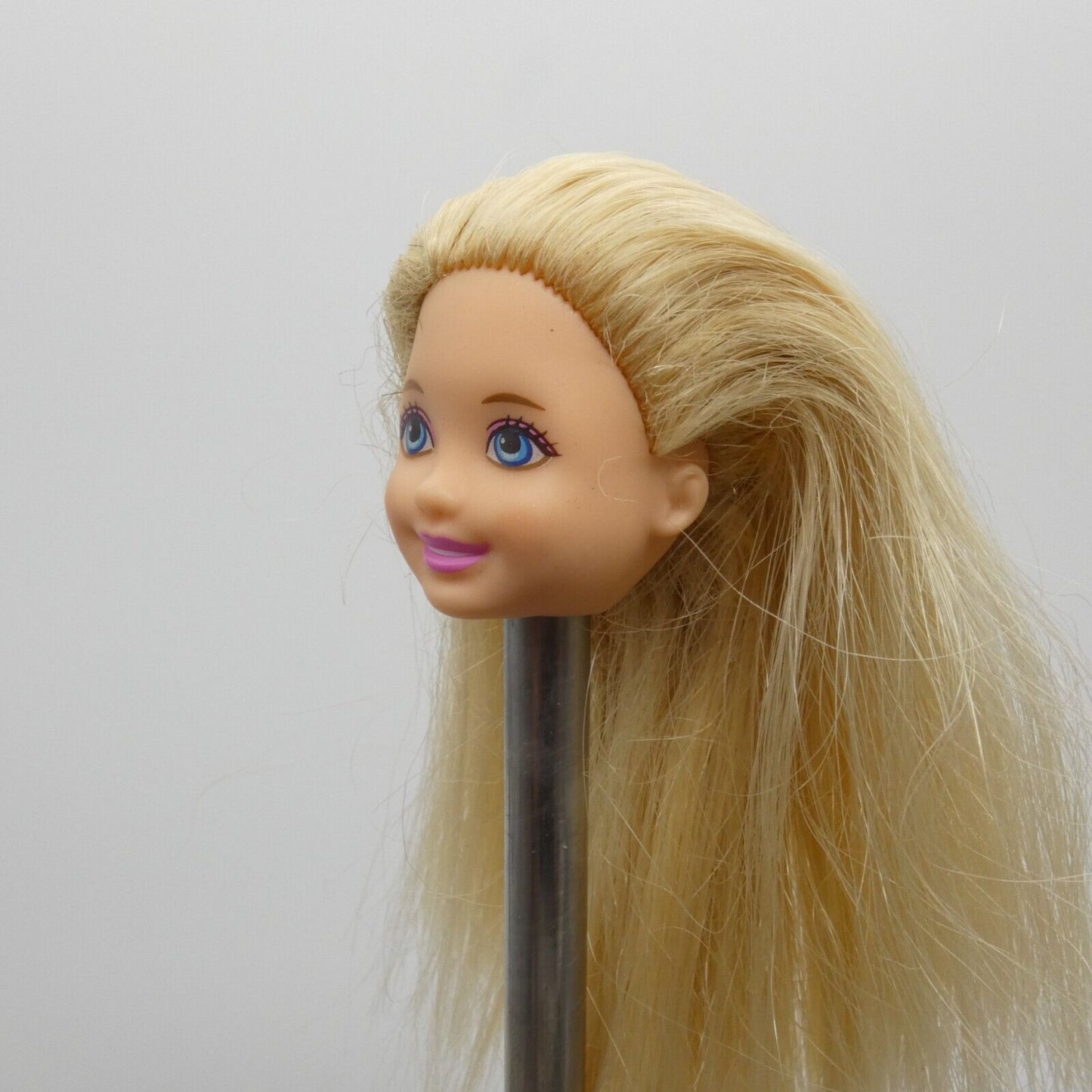 Barbie Chelsea Kelly Doll Head Only Straight Blonde Hair Blue Eyes Mattel