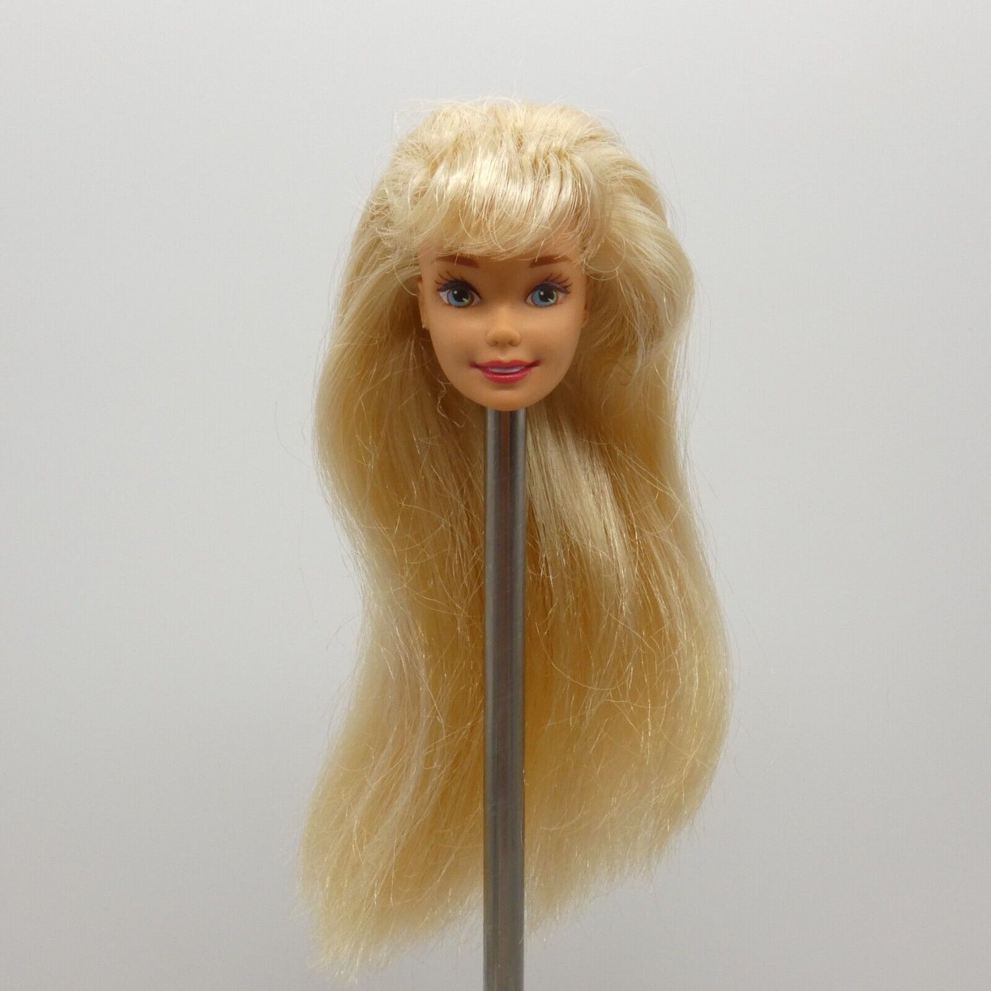 Barbie Teacher Doll Head Blonde Blue Green Eyes SuperStar 1996 Light Skin 13914