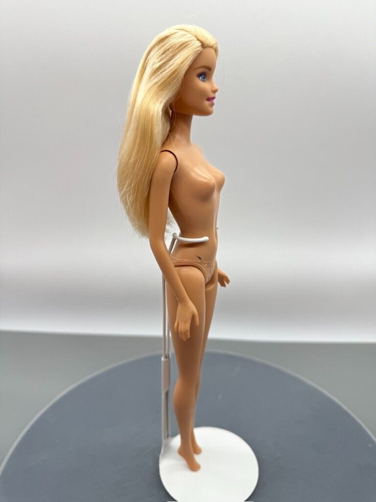 Barbie Doll Millie Blonde Nude Straight Arms Heel Feet Right Side Part 2009 Body