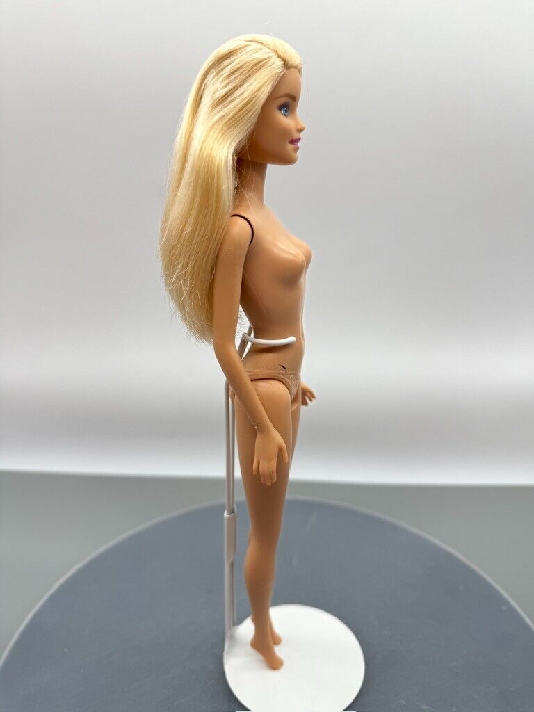 Barbie Doll Millie Blonde Nude Straight Arms Heel Feet Right Side Part 2009 Body