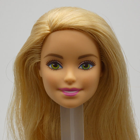 Barbie Fashion Doll Head Only Millie Face Blonde Green Eyes 2016 Mattel DVX86