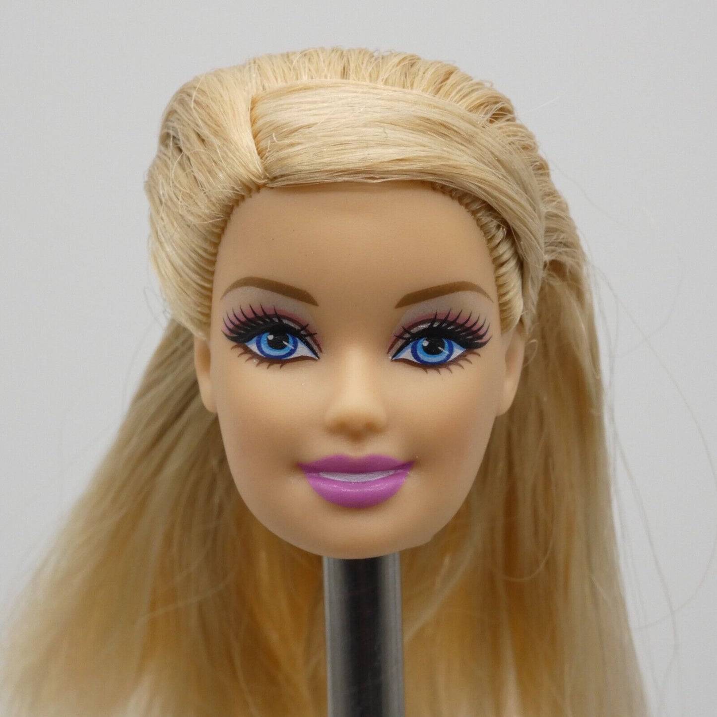 Barbie Fashionistas Doll Head Only Generation Girl CEO Face Blonde Mattel