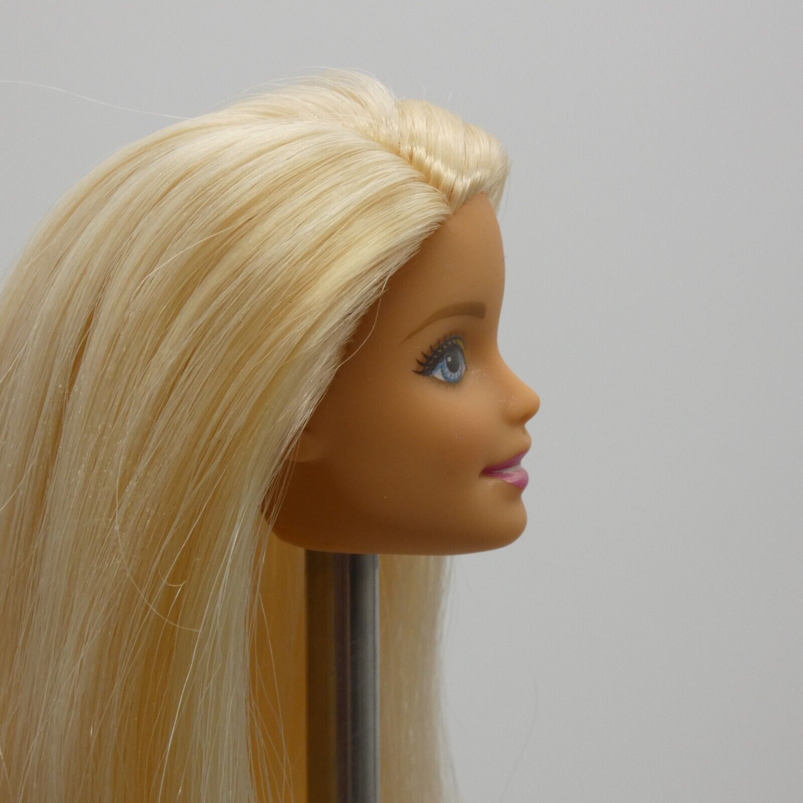 Barbie Equestrian Doll Head Only Millie Face Blonde Light Skin FXH13 Mattel