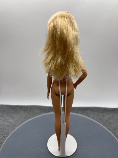 Barbie Dentist Doll Millie Face Blonde Nude Bent Right Arm 2019 Mattel FXP16