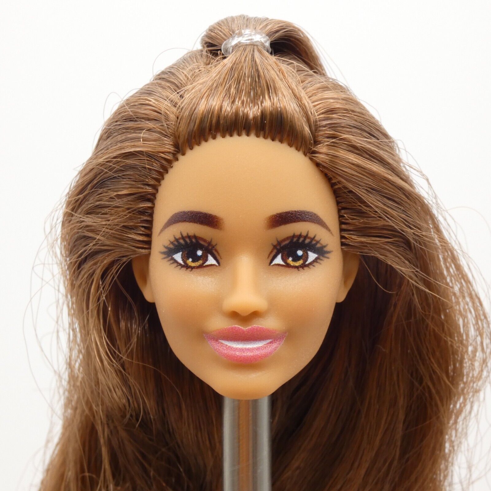 Barbie Fashionistas 217 Doll Head Medium Light Skin 65th SuperStar 2024 HRH15 B