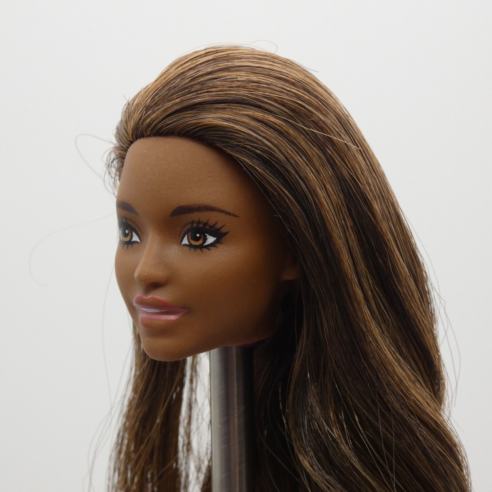 Barbie Beach Doll AA Daya Face Medium Dark Skin Brown Hair 2020 Mattel GHW39