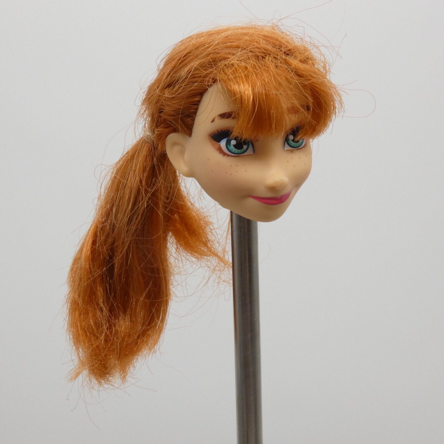 Disney Princess Anna Doll Head Light Skin Freckles Frozen 2 Hasbro E6710 2019