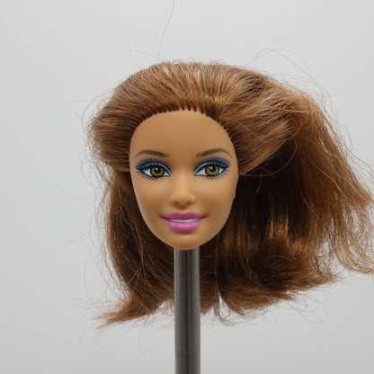 Barbie Fashionistas Teresa Clutch Wave 1 Doll Head Auburn Hair Side Glance W3897