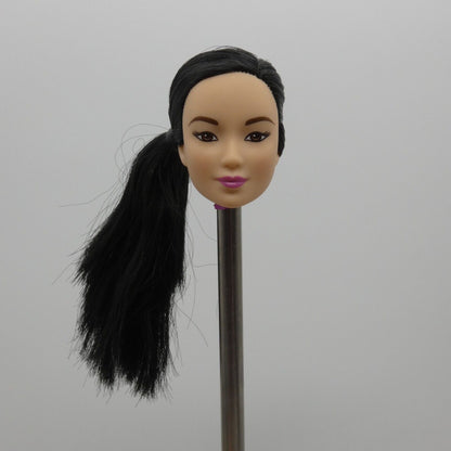 Barbie Made To Move Yoga Doll Head Only Kayla Lea Light Skin DHL84 Mattel