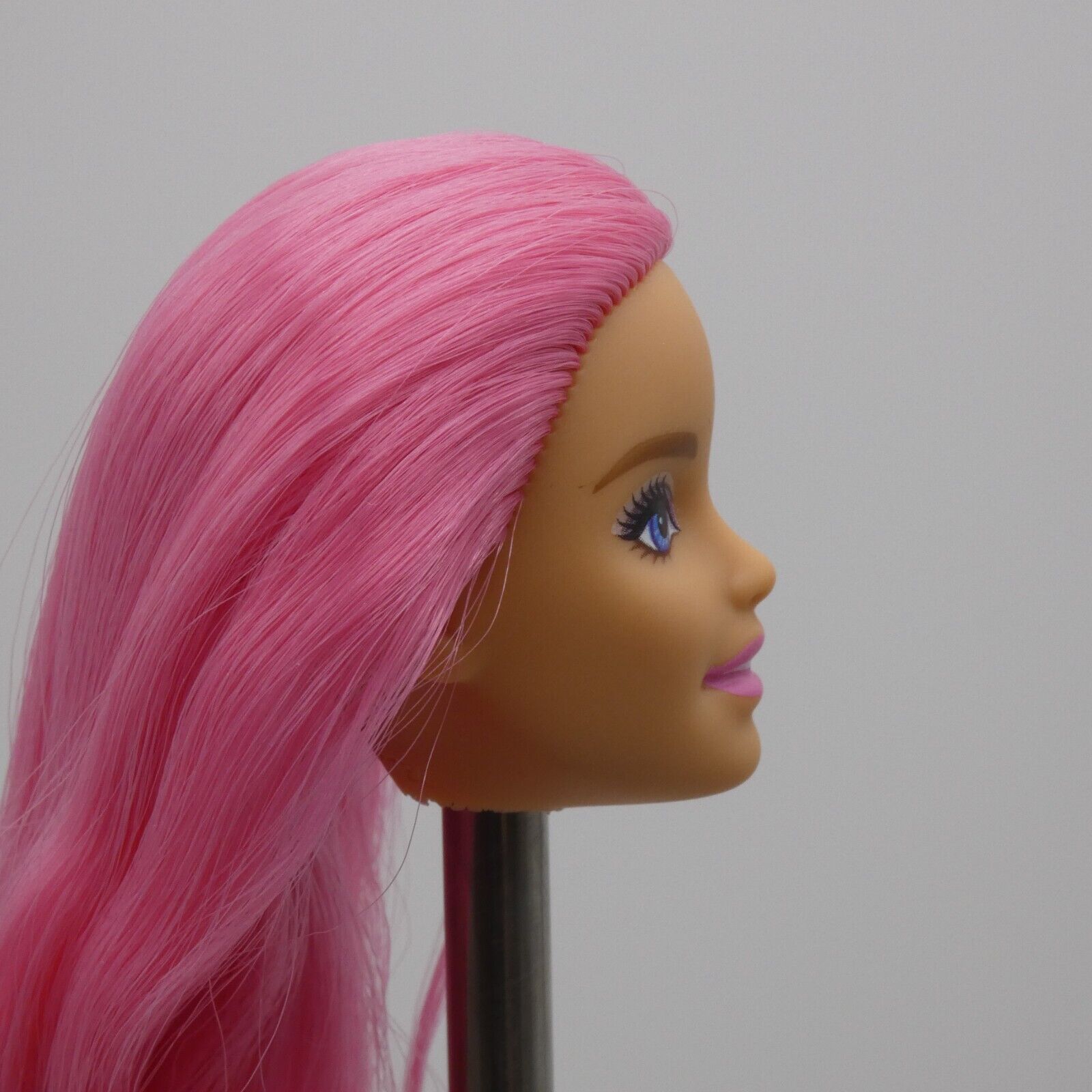 Barbie Dreamtopia Mermaid Doll Head Millie Pink Hair Light Skin Tone 2019 GGC09