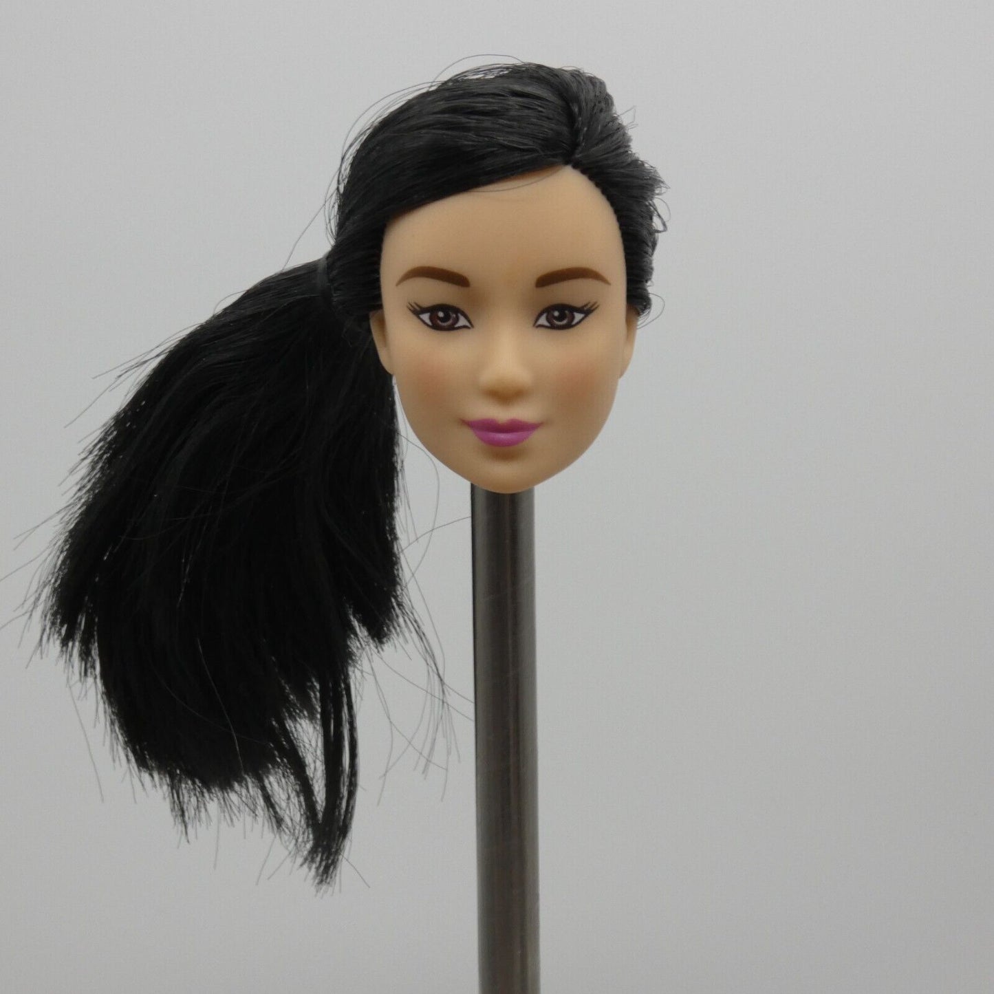 Barbie Yoga MTM June Face Doll Head Light Skin Made To Move Purple Top DHL84