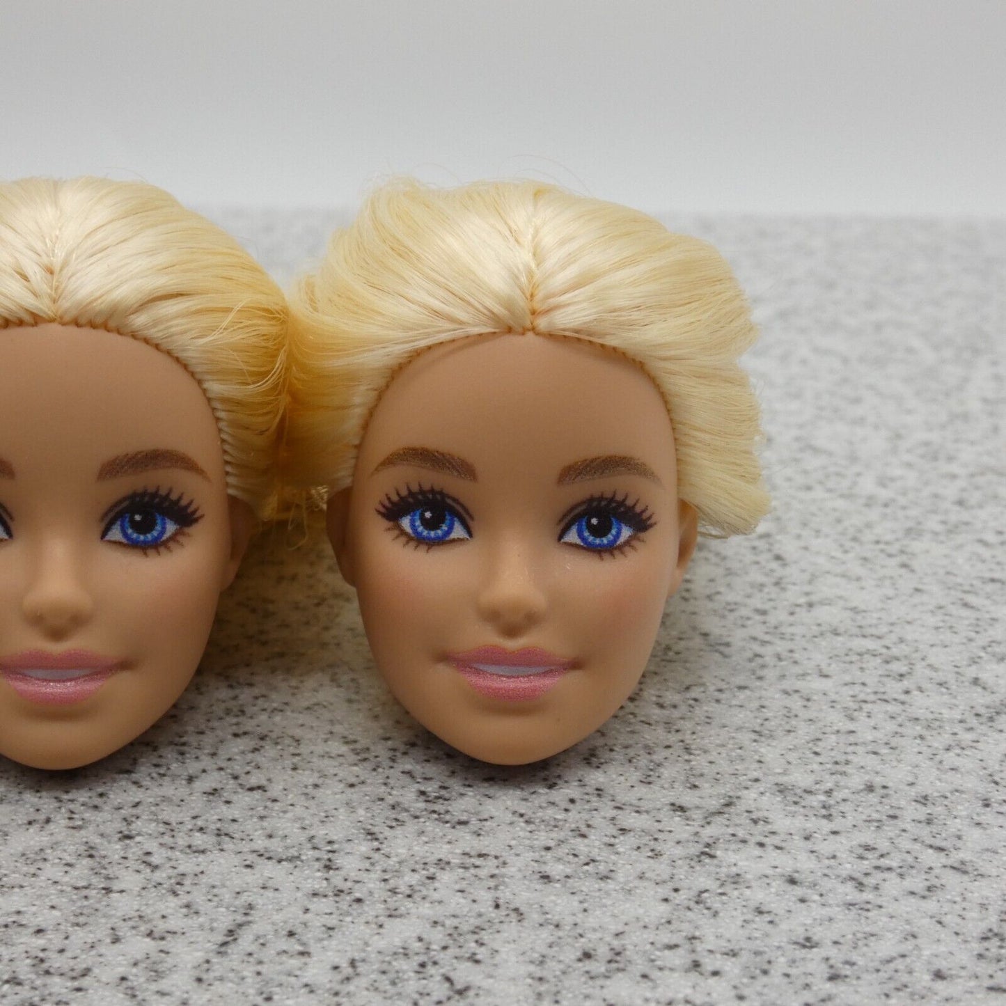 Barbie Made To Move Doll Head Lot 3 Millie Face Blonde Light Volleyball HKT72