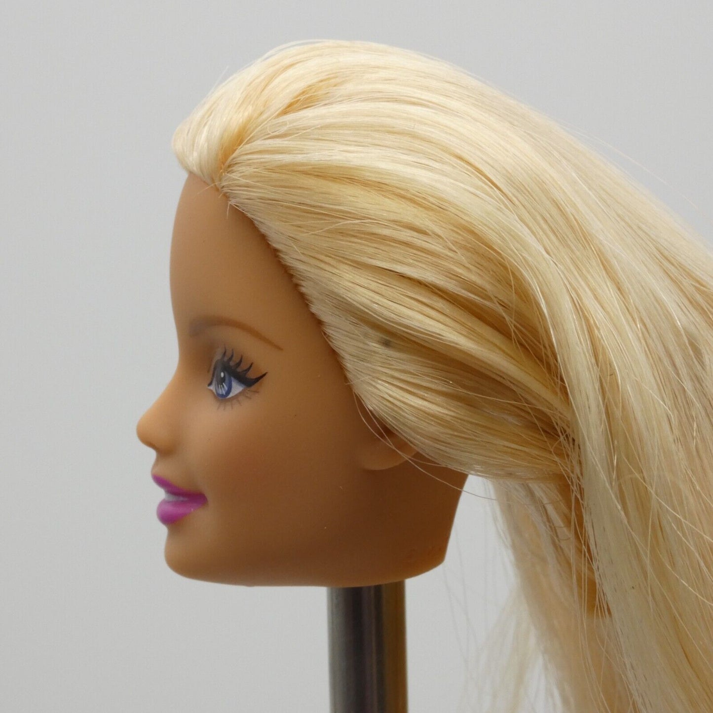 Barbie Generation Girl CEO Face Doll Big Head Only Fashion Fever Blonde Mattel