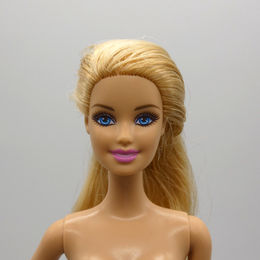 Barbie Doll Generation Girl CEO Face Blonde Bent Right Arm 2013 Body China