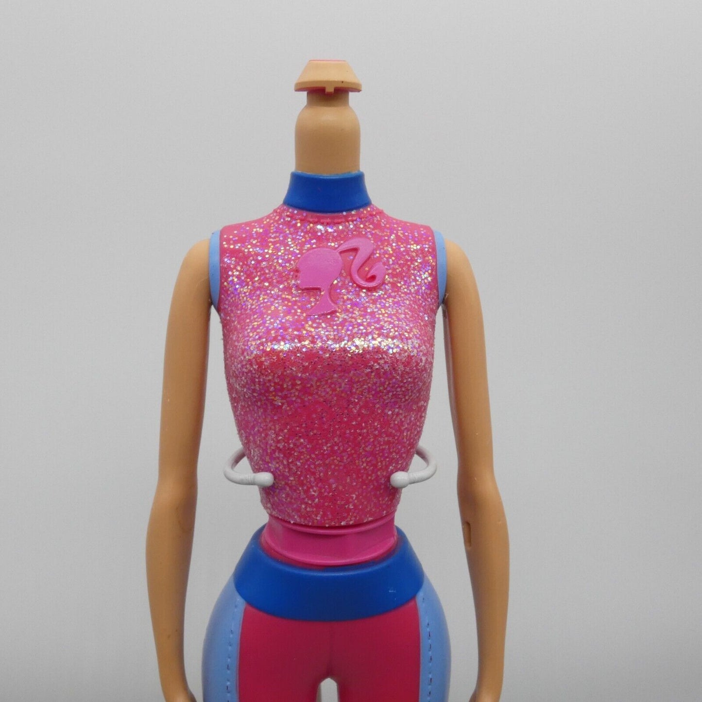 Barbie Dolphin Trainer Doll Body Splash And Spin Molded Suit 2013 Mattel X8380