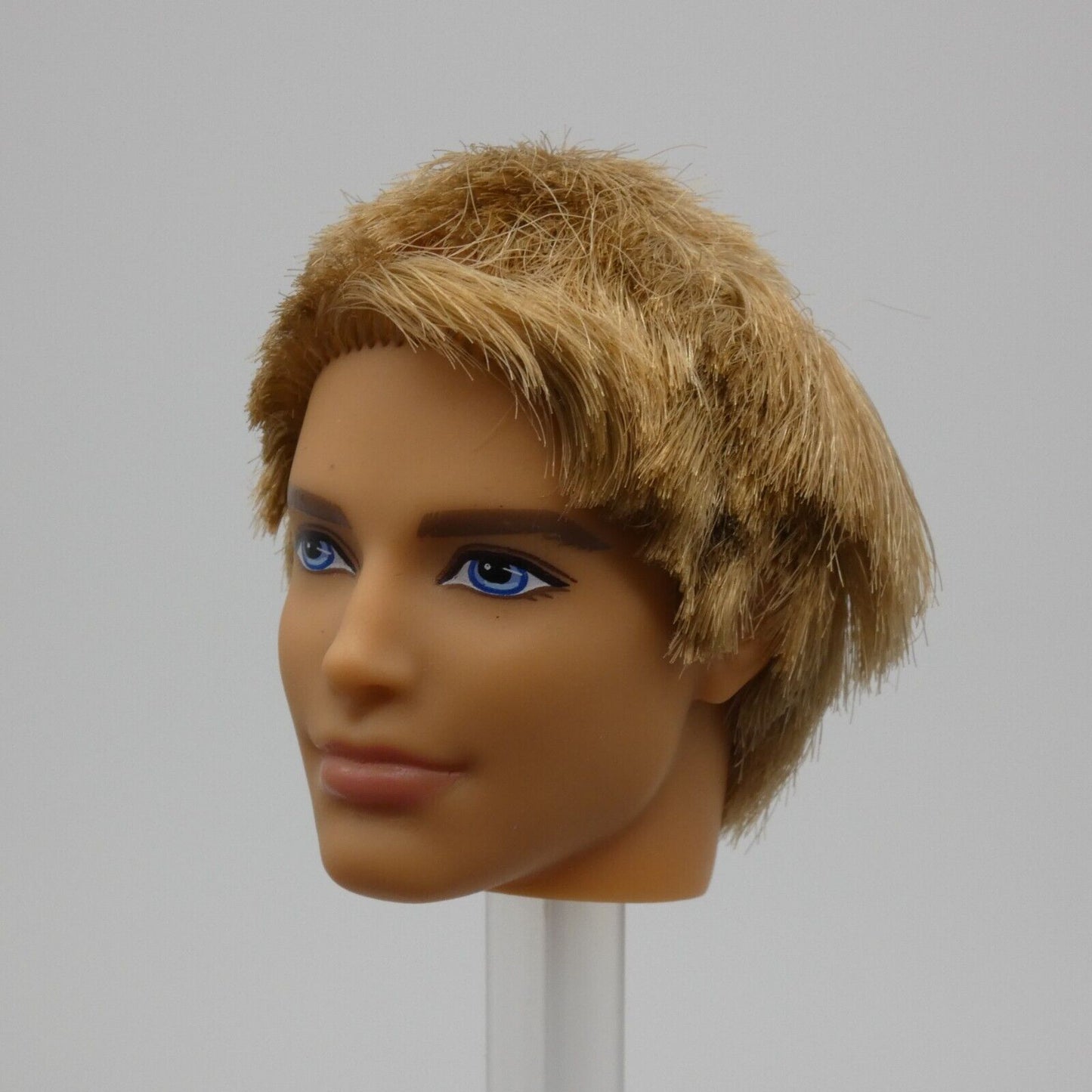 Barbie Groom Ken Doll Fashionistas Cutie Rooted Blonde Hair Blue Eyes 2012 W2864