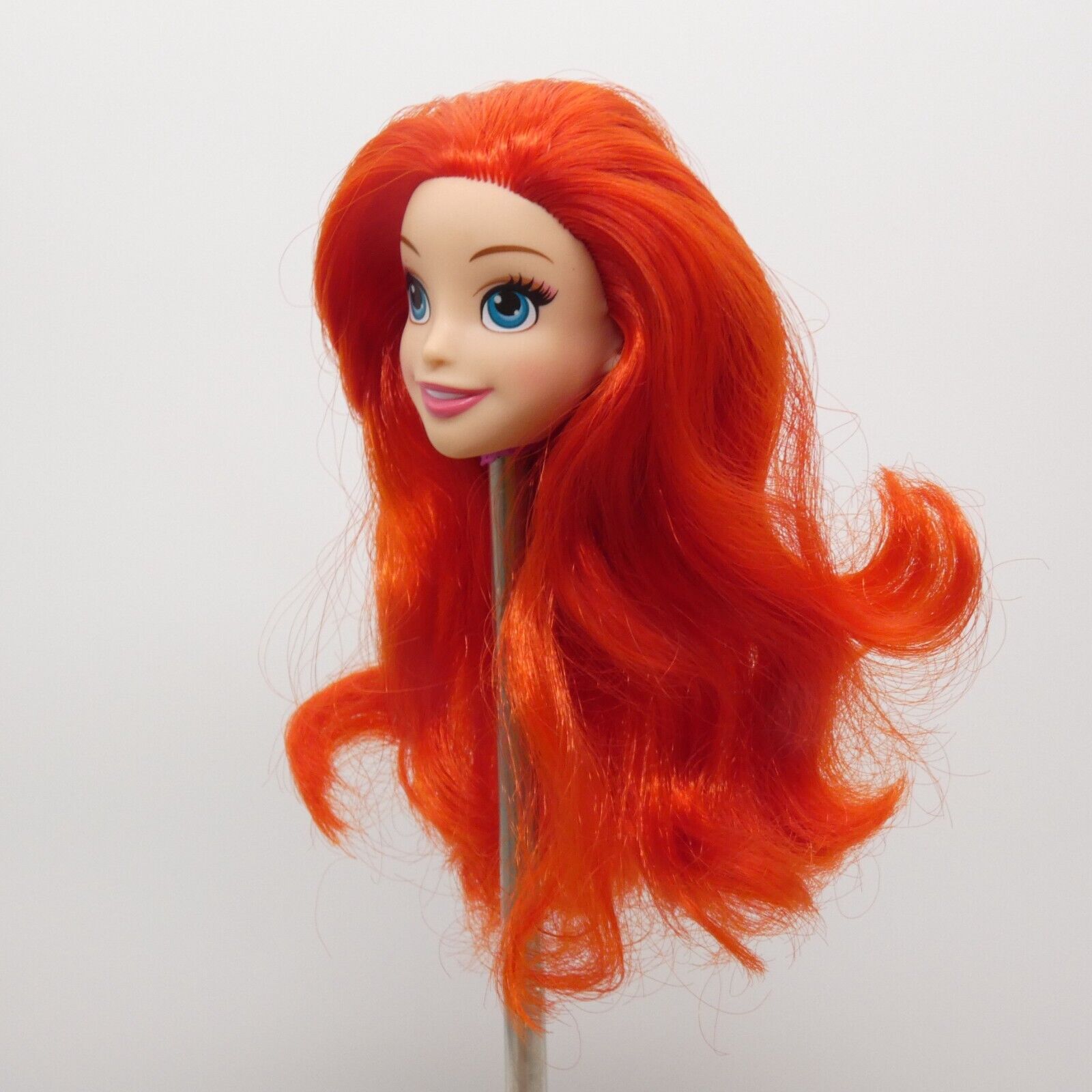 Disney Princess The Little Mermaid Ariel Doll Head Light Skin Red Hair Hasbro