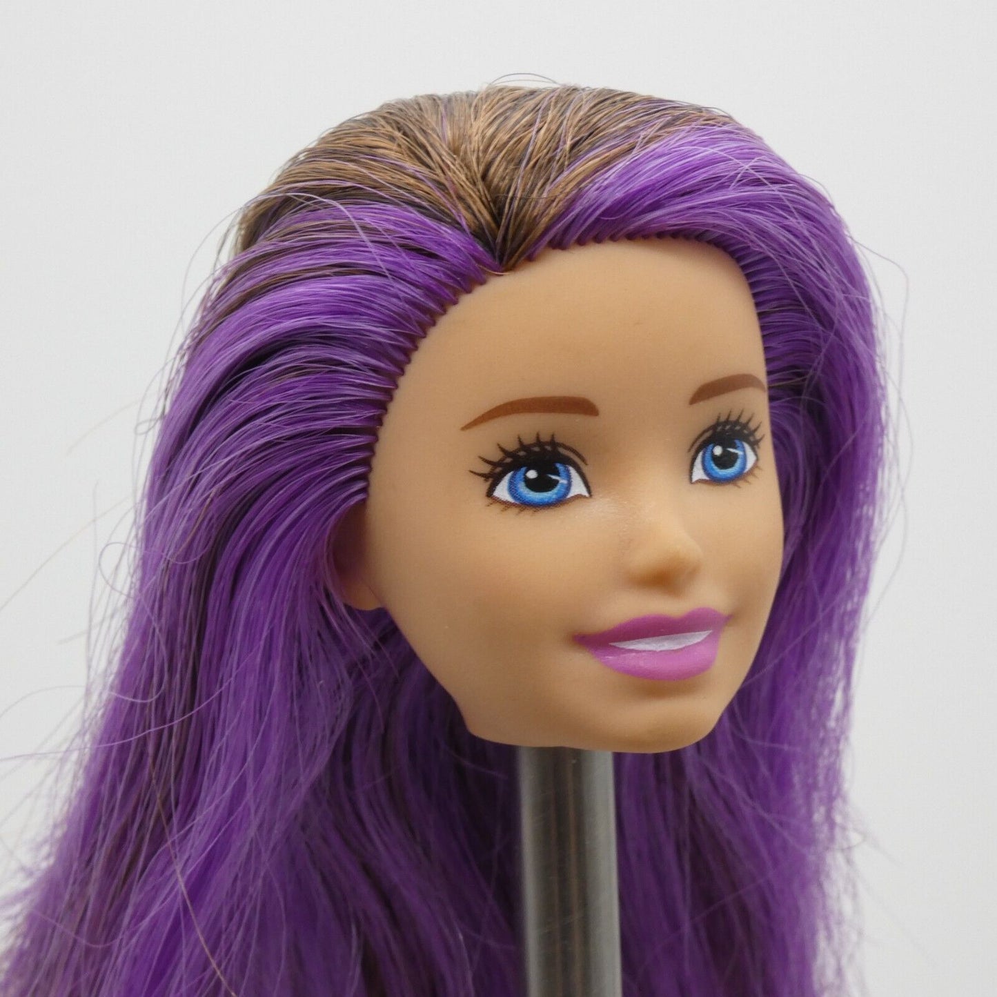 Barbie Skipper Doll Head Brown Hair Purple Eyes Light Skin FJB00 Mattel 2018