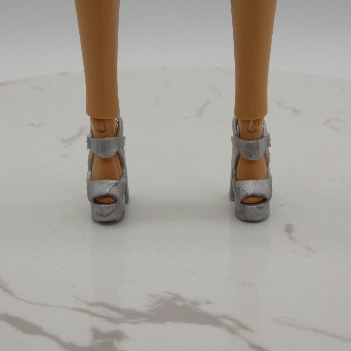 Barbie Doll Silver Platform Sandals Shoes Open Toe Looks 22 HRM14 MTM 2024