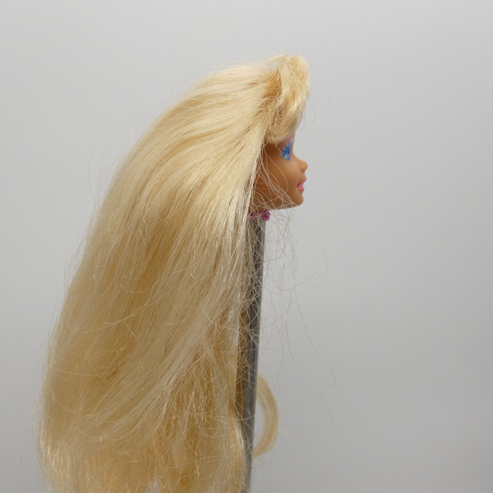 Rollerblade Barbie Doll Head Only Blonde Bangs Medium Light 1992 Mattel 2214 B2