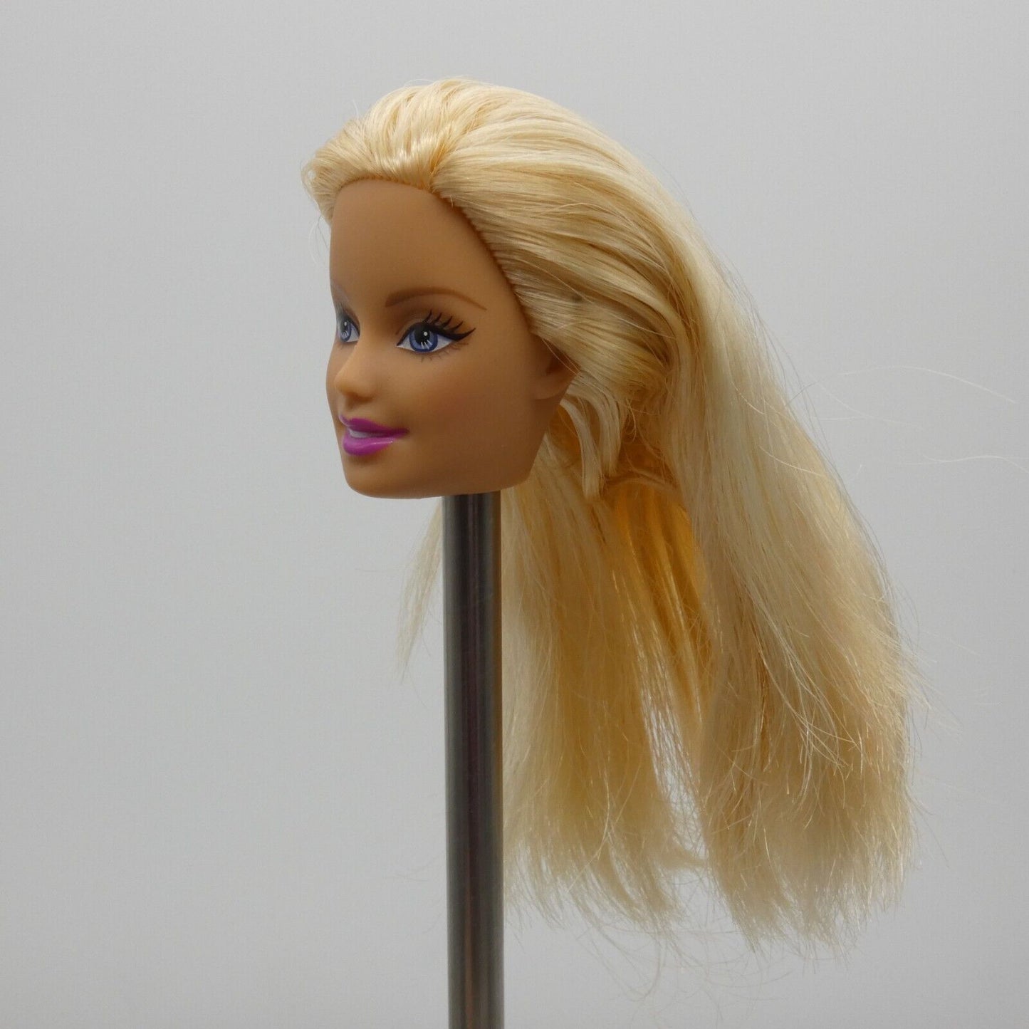 Barbie Generation Girl CEO Face Doll Big Head Only Fashion Fever Blonde Mattel