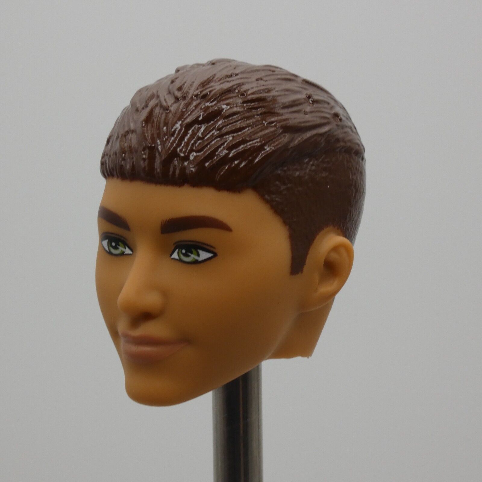 Barbie Fashionistas 195 Ken Doll Head Brown Hair French Crop Green Eyes HJT59 Y6