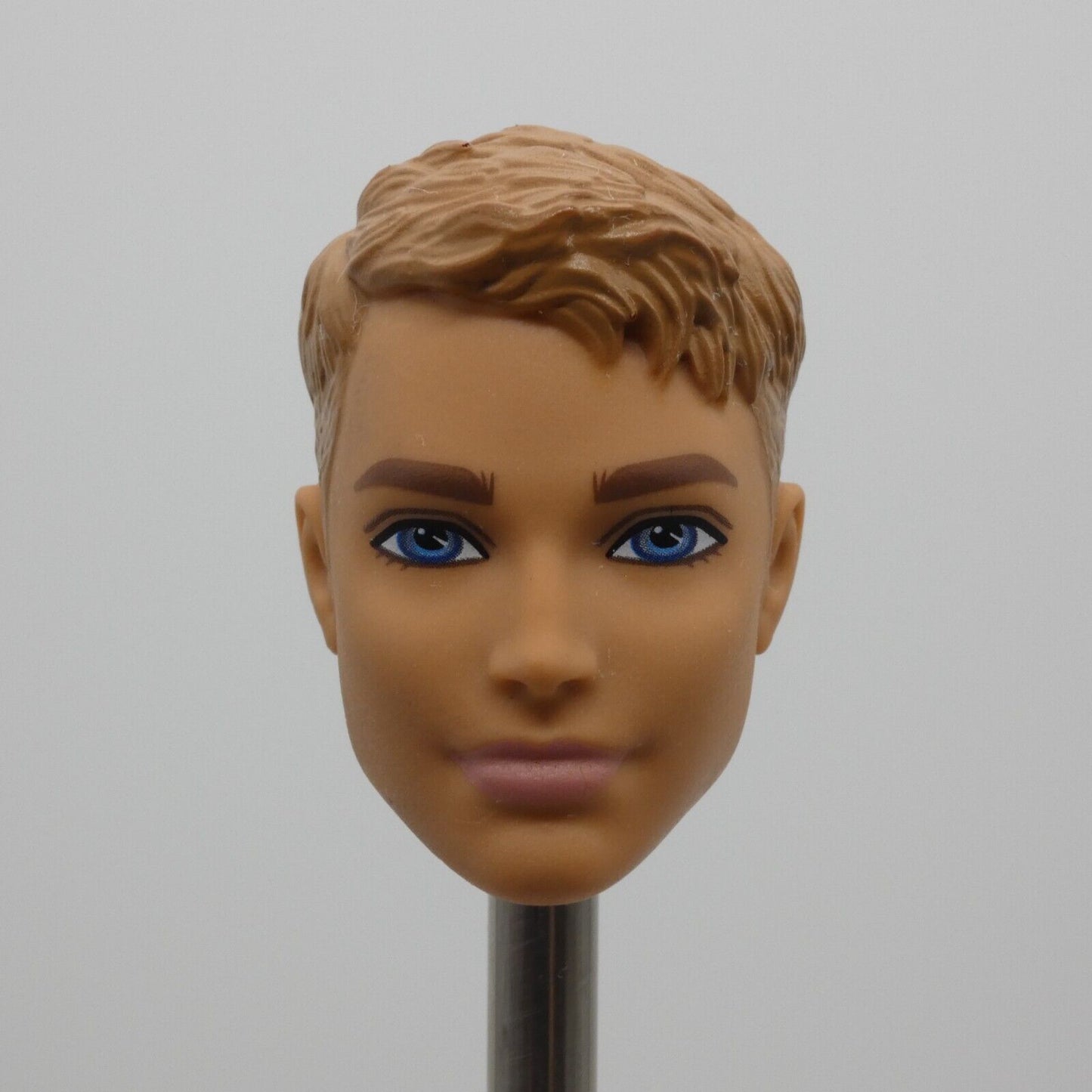 Barbie Dolphin Magic Ken Doll Head Medium Light Skin 2018 Mattel FWV15