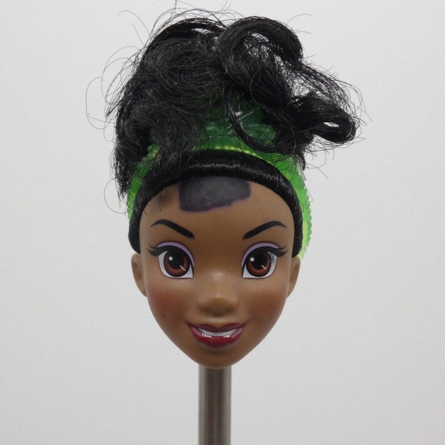 Disney Princess Tiana Doll Head Medium Dark Skin Royal Shimmer Hasbro E0279