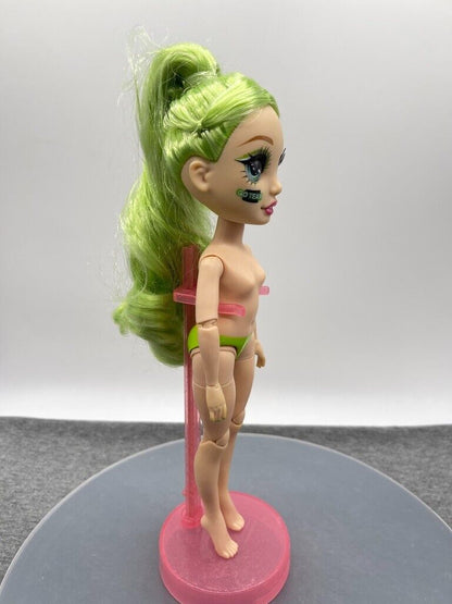 Rainbow High Jade Hunter Doll Cheer Green Hair Cheerleader 2021 Articulated MGA